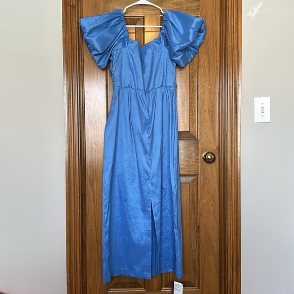 Taffeta Off The Shoulder Midi Dress - Picture 4 of 4